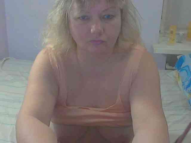 LucyAlexis webcam