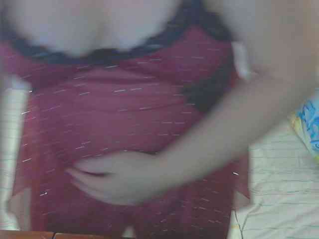 LucyAlexis webcam