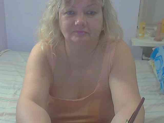 LucyAlexis webcam