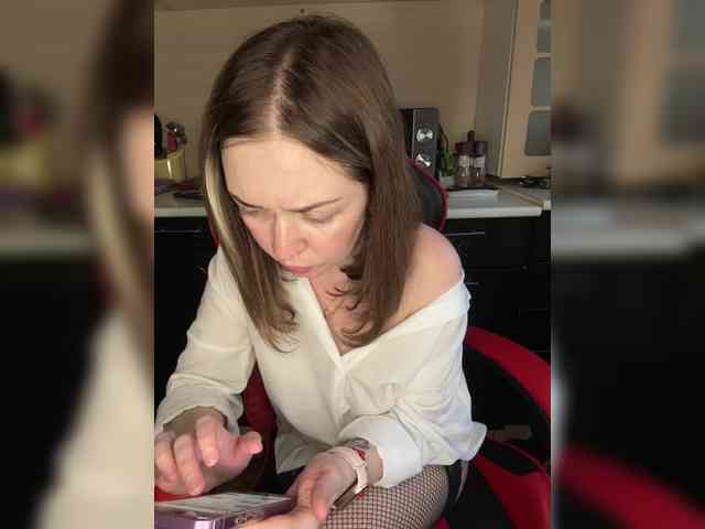 AloveA69 webcam