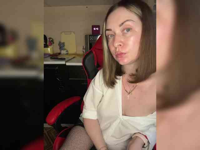AloveA69 webcam