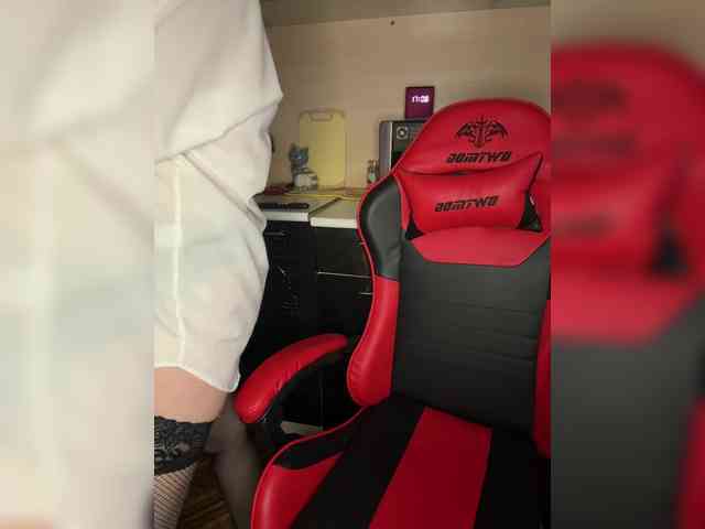AloveA69 webcam