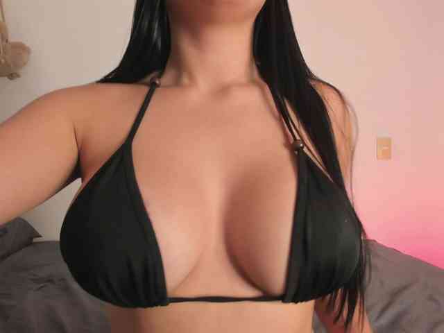sofia-grey webcam