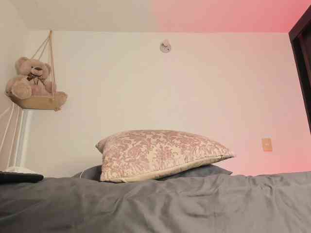 sofia-grey webcam