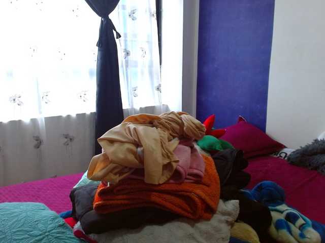 MARILYNWHANCO Live Cam on BongaCams