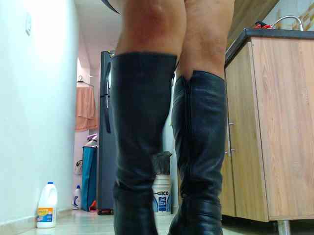 MARILYNWHANCO webcam