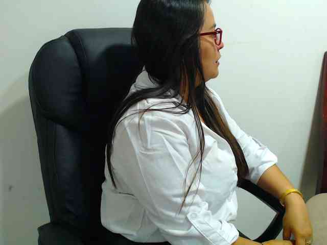 MARILYNWHANCO webcam