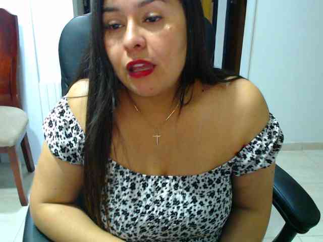 MARILYNWHANCO webcam