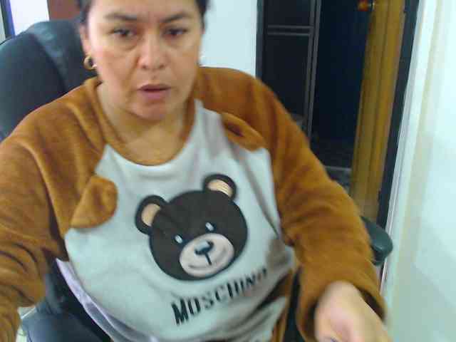 MARILYNWHANCO webcam