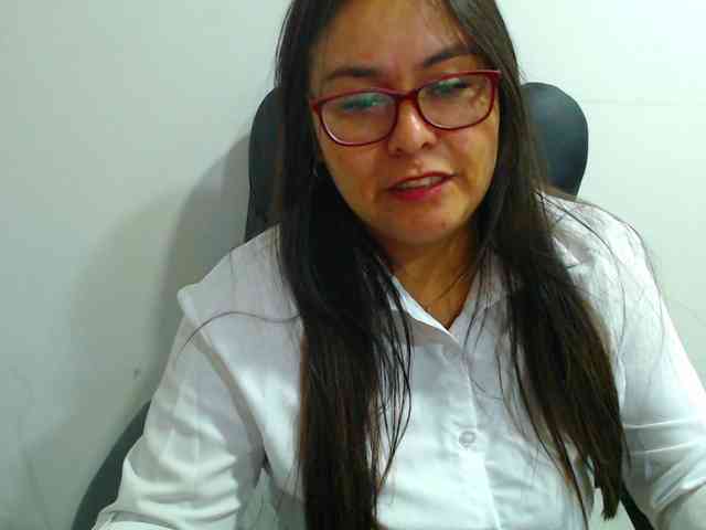 MARILYNWHANCO webcam