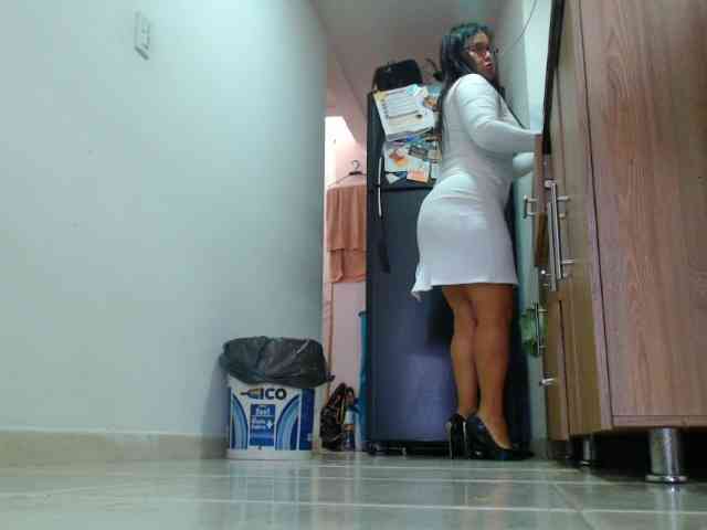 MARILYNWHANCO webcam