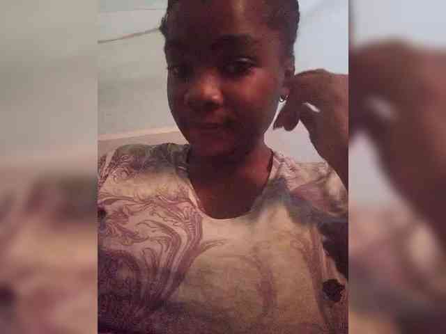 tryciah webcam