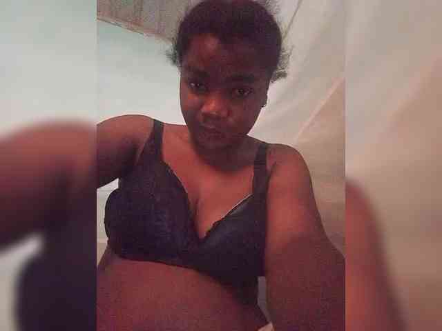 tryciah webcam