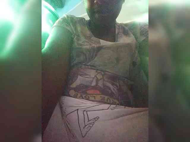tryciah webcam