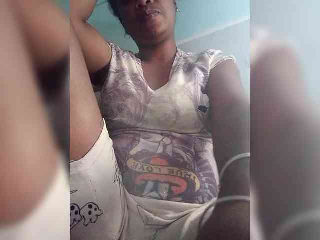 tryciah webcam