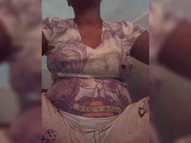 tryciah webcam