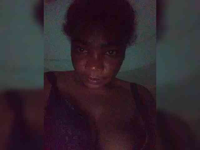 tryciah webcam