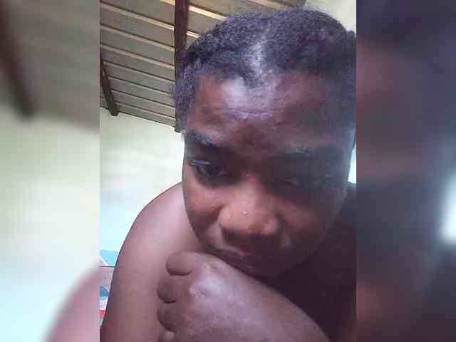 tryciah webcam