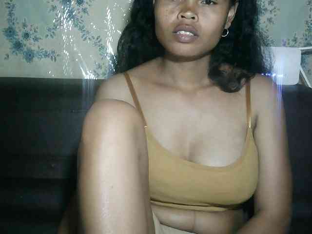 Pussy01lips webcam