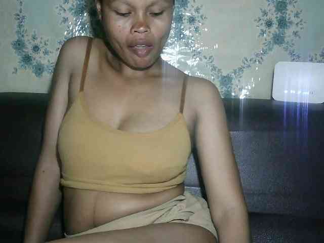 Pussy01lips webcam