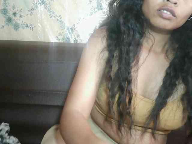 Pussy01lips webcam