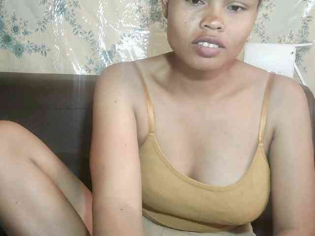 Pussy01lips webcam