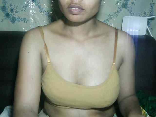 Pussy01lips webcam