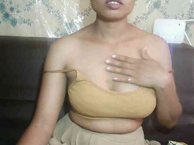 Pussy01lips webcam