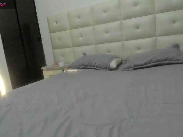Lexxiiross webcam