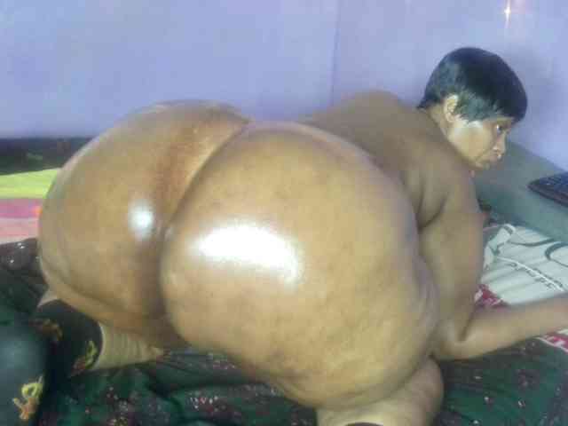 Big-Ass-Wilma webcam