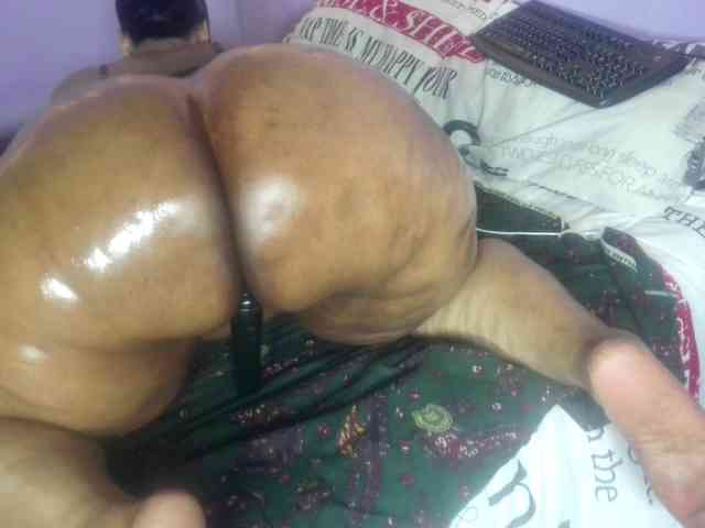 Big-Ass-Wilma webcam