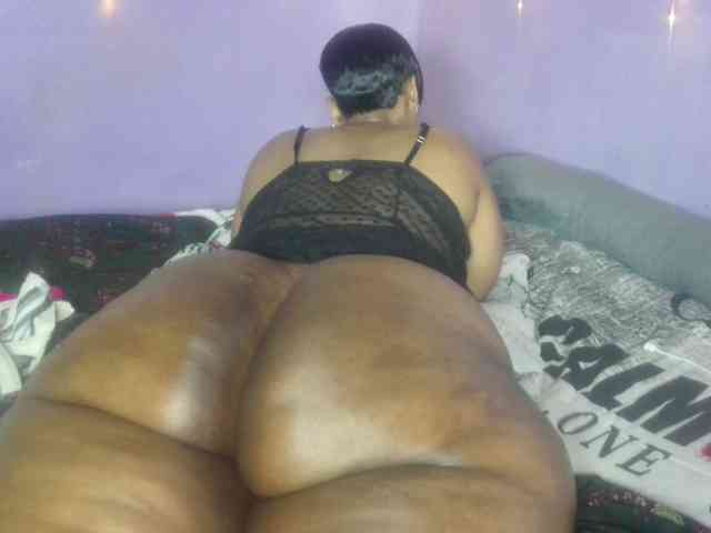 Big-Ass-Wilma webcam