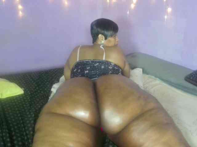 Big-Ass-Wilma webcam