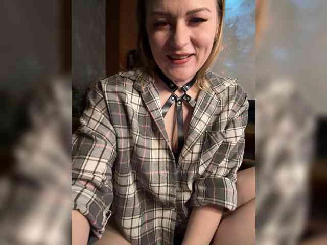 MrsAnna webcam