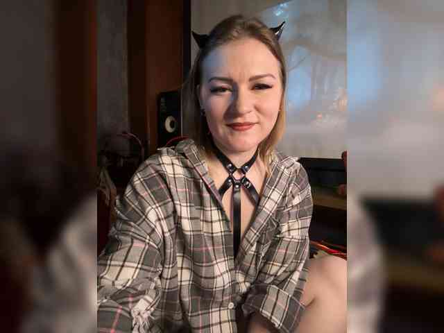 MrsAnna webcam