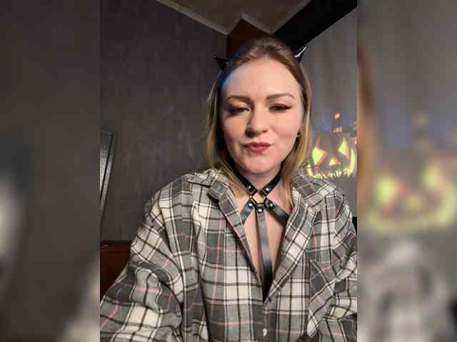 MrsAnna webcam