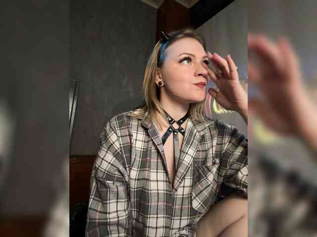 MrsAnna webcam