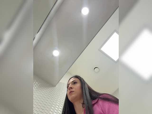 _Meggi_ webcam