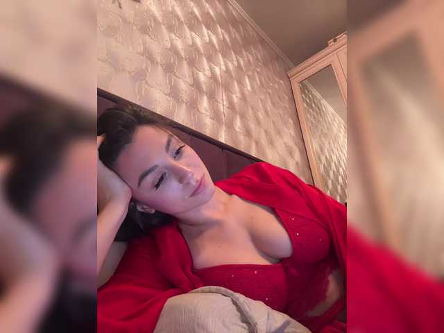 Vai a chattare su _Meggi_ _Meggi_