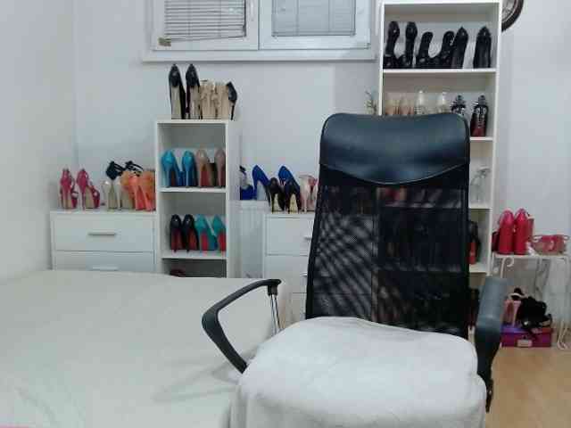 MisstressSabi webcam