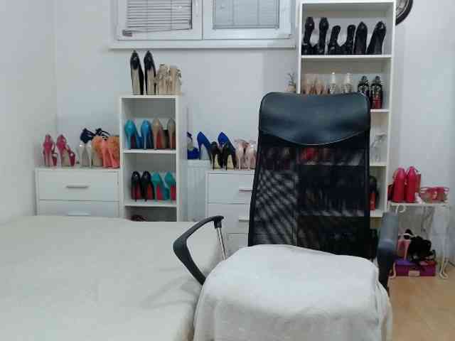 MisstressSabi webcam