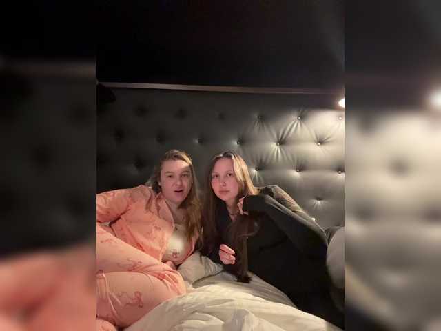 Gratis Live Sexcam mit Jucielussie Jucielussie