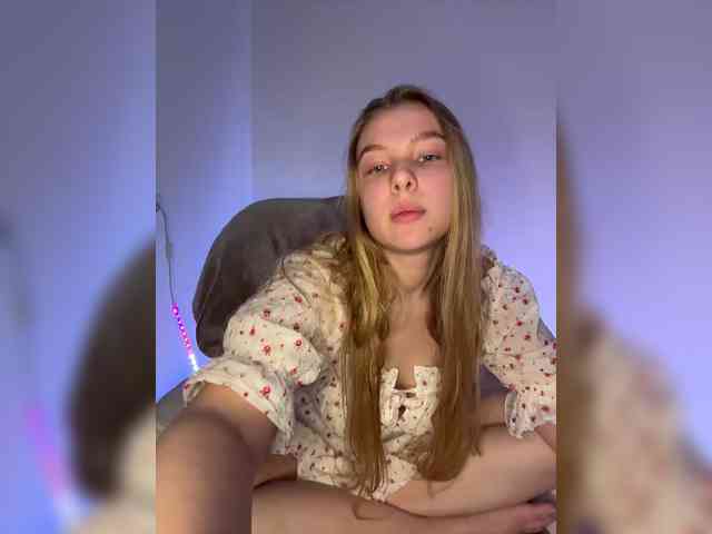 jucieLussie webcam