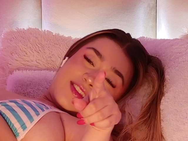 Kassia-Rogers webcam