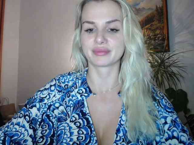 Cornelia22hot webcam