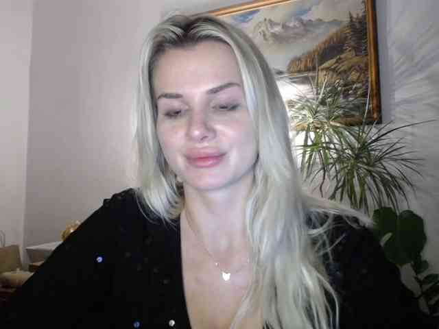 Cornelia22hot webcam