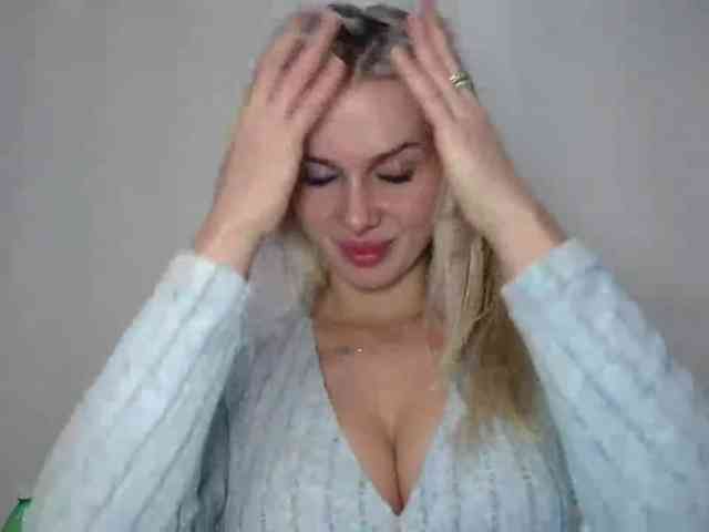 Cornelia22hot webcam