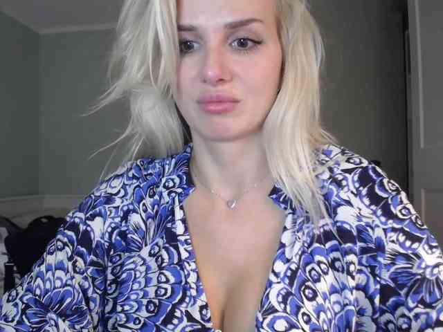 Cornelia22hot webcam