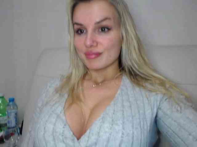Cornelia22hot webcam