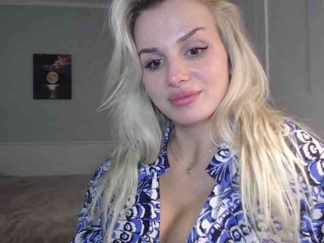 Cornelia22hot webcam